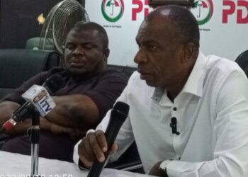 Edo threatens FG over poor roads