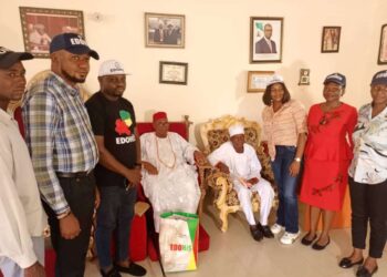 Traditional ruler gives kudos to Edo Health Insurance