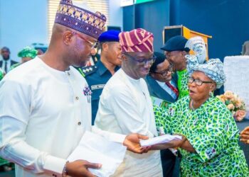 Tinubu empowers 250 elderly men, women each in Edo, other states to the tune of N1.9b