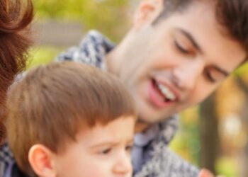 If you want your child to respect you as they get older, never cross these 7 boundaries