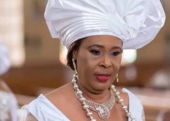 Obaseki commiserates with Senator Rowland Owie over passing of wife, Lady Helen