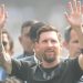 Angry fans throw chairs and bottles at Messi event in India