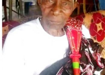 The Sun news editor buries father Feb 13