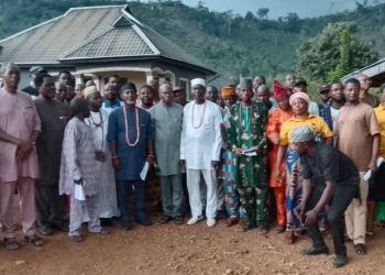 Just In: Owan group meets communities, harps on unity for political liberation