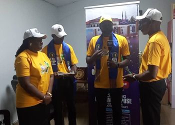 Edo FA visits Oliha Palace, to honour late Super Eagles star, plans U-15 tournament